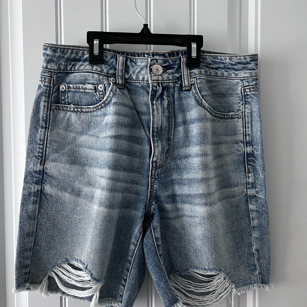 American Eagle Outfitters Light Blue & white Boyfriend Jeans